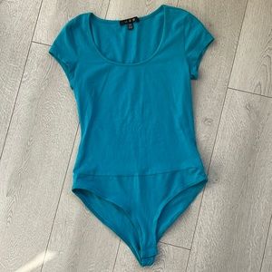 U2B Blue Bodysuit Size Medium